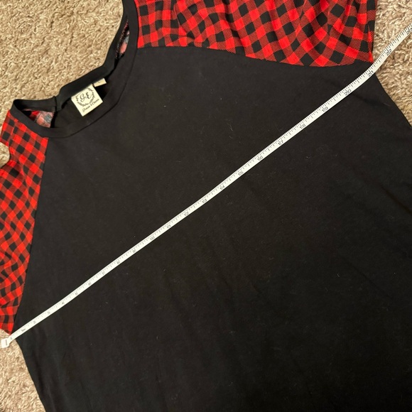 Women’s “CHECKED ALL THE BOXES TOP” Black & Red Checkered Long Sleeve Tee Size L - Picture 14 of 17